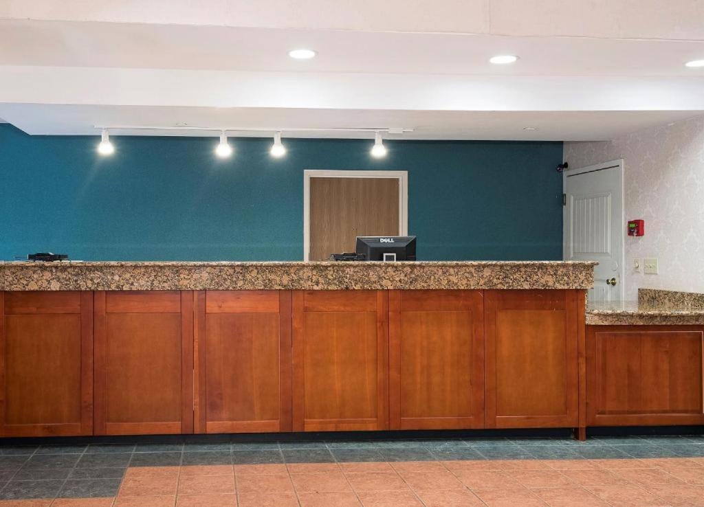 My Home & Suites Madison Ga Εξωτερικό φωτογραφία
