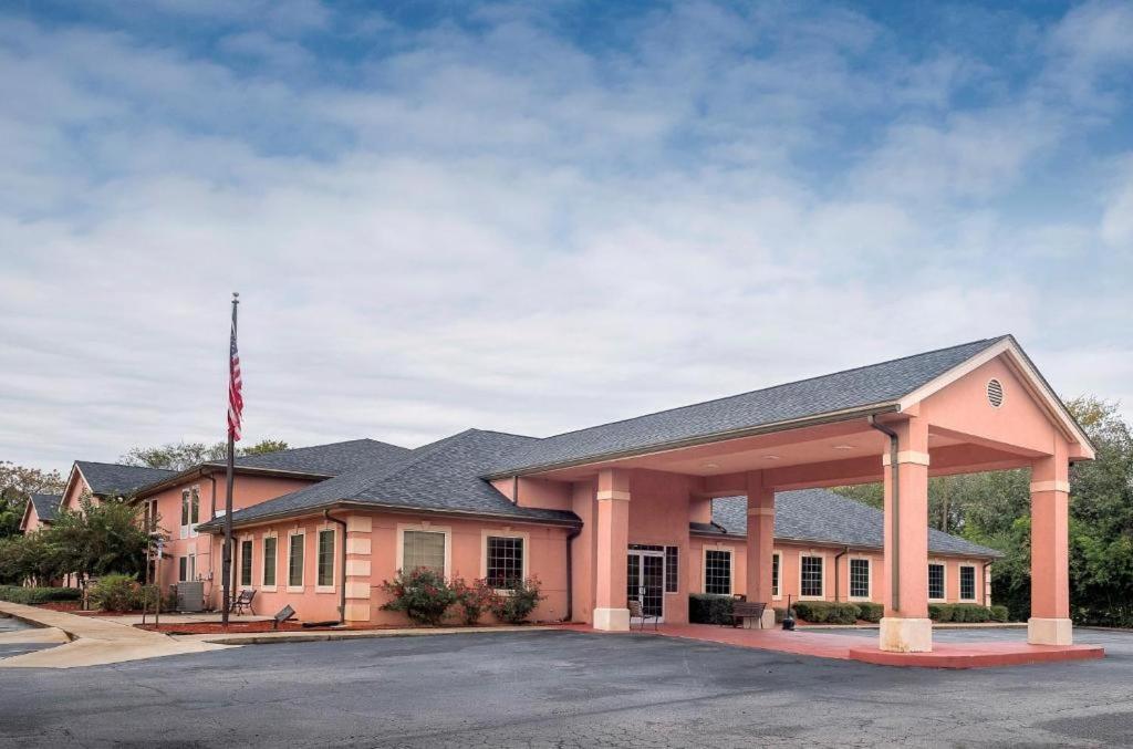 My Home & Suites Madison Ga Εξωτερικό φωτογραφία